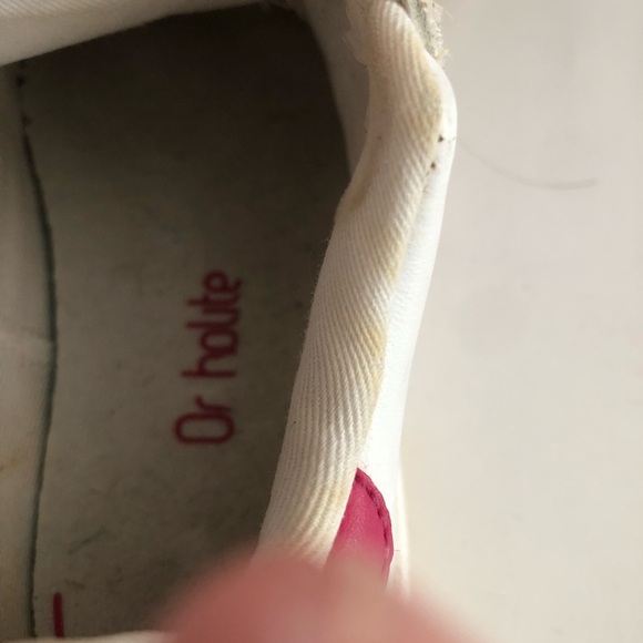 Adidas Stan Smith Kids White and Pink Sneakers - some wear bUt they are white - Picture 8 of 10